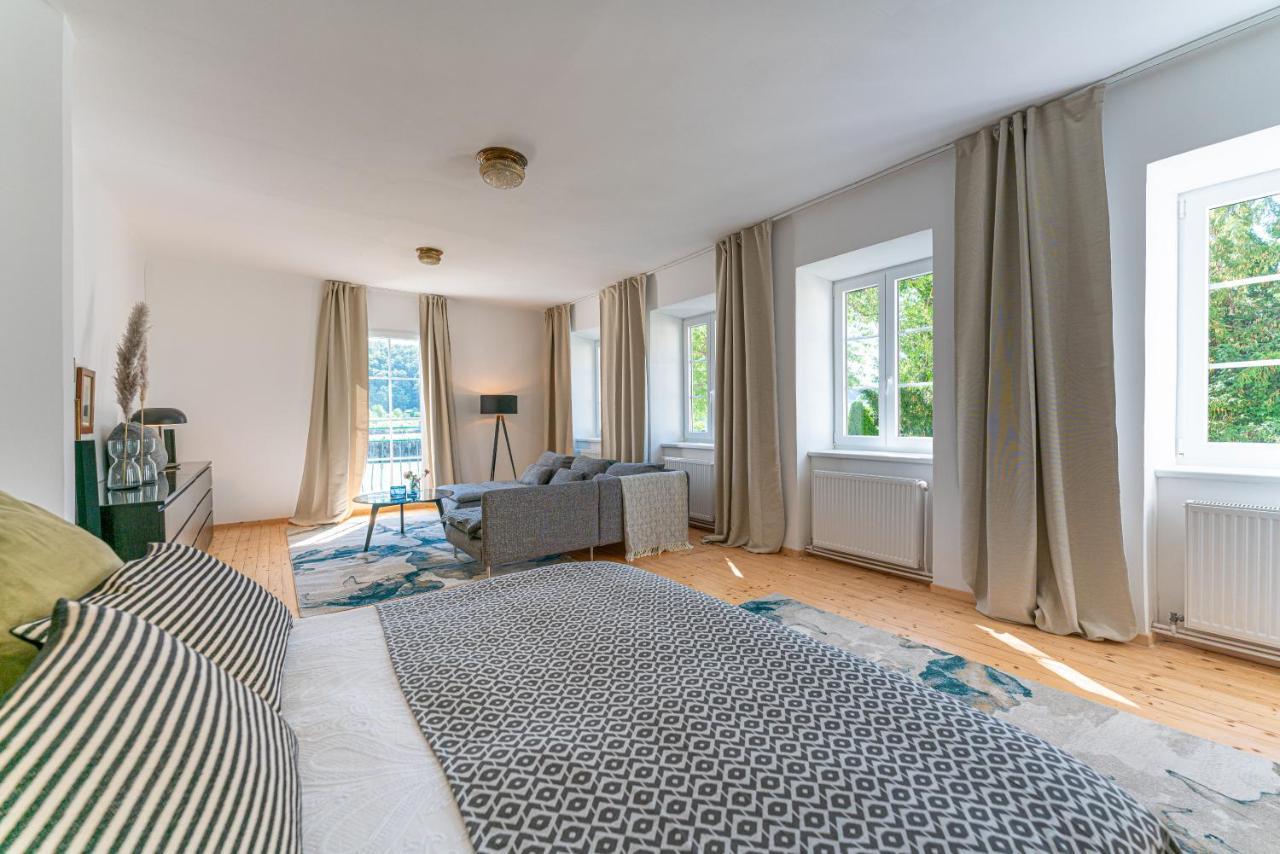 Kaiserliches Wohnen Im Alten K&K Postamt Eg Appartamento Persenbeug Esterno foto